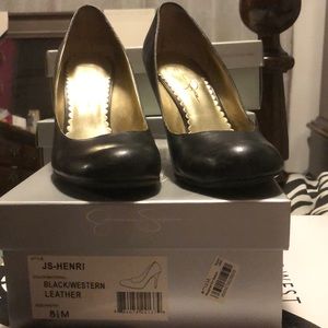 Jessica Simpson heels